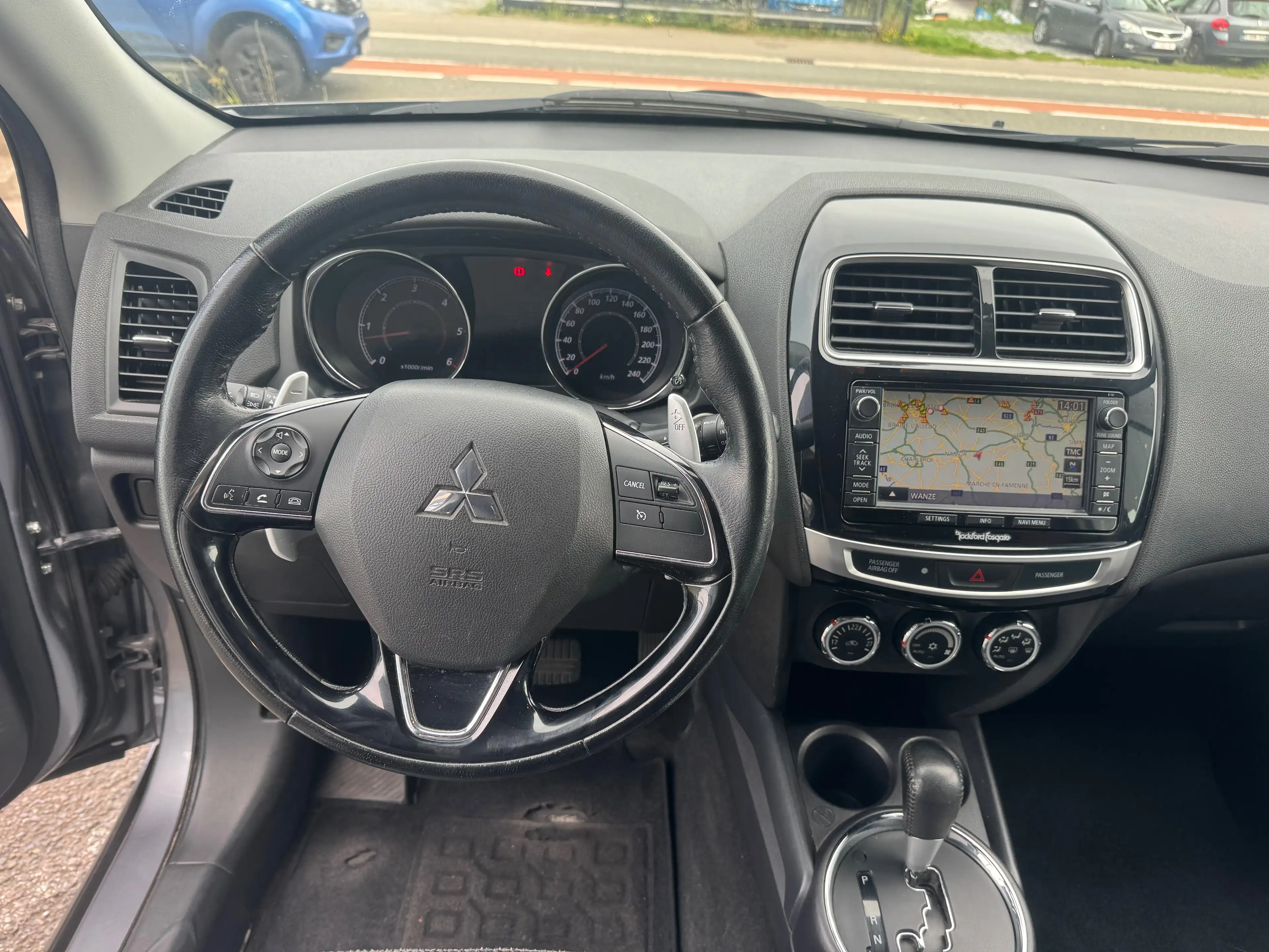 Mitsubishi ASX ASX 2.2 Di-D 4WD**BOITE AUTO**TOIT PANO**GPS**CAMERA**TOP AUTO!! — photo 12