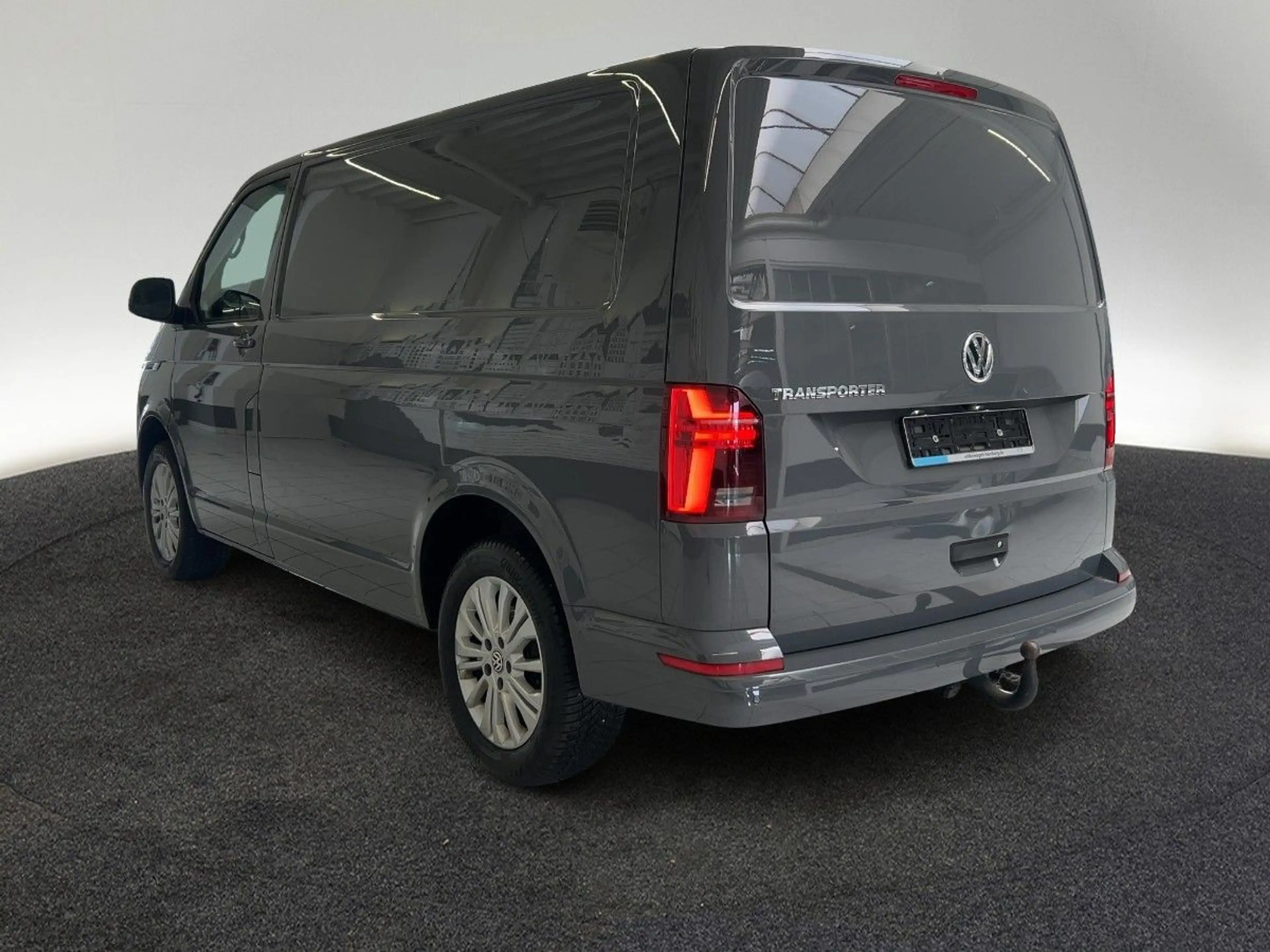 Volkswagen T6.1 Transporter T6.1 Kasten 2.0 TDI EcoProfi DSG AHK Navi LED — photo 2