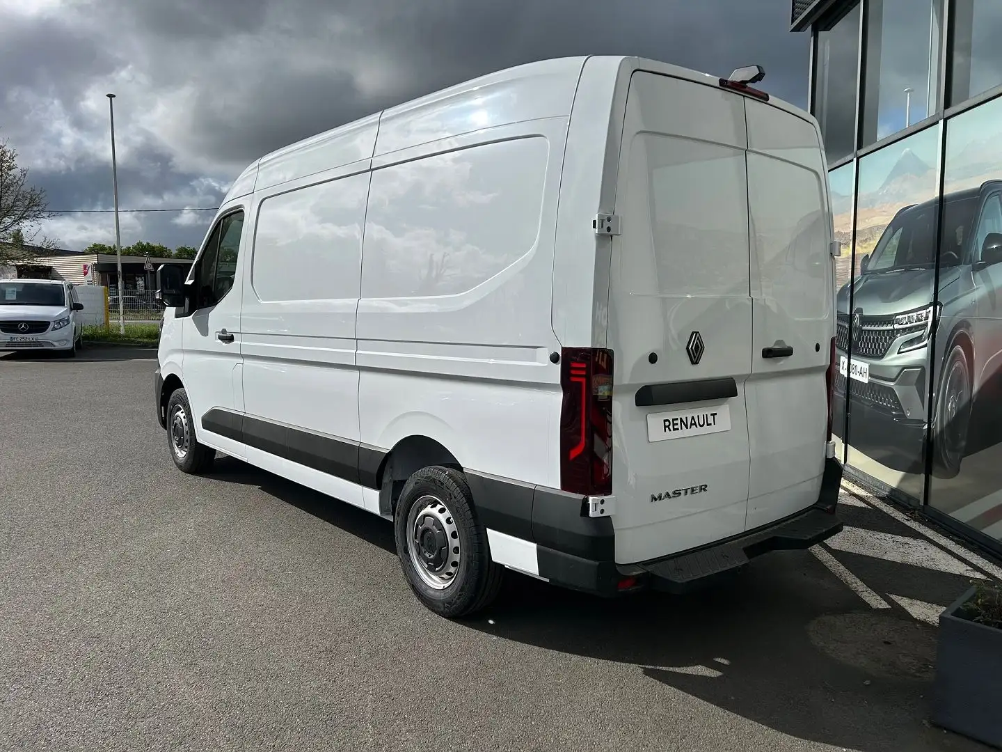Renault Master F3300 L2H2 2.0 BLUE DCI 130CH ADVANCE - 25 - 2