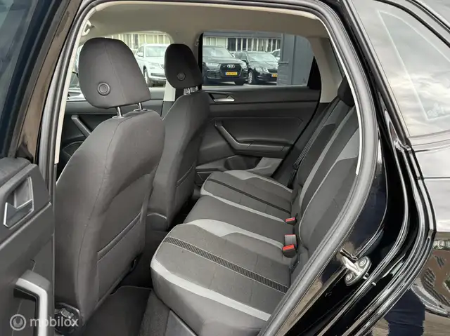 Volkswagen Polo view 20
