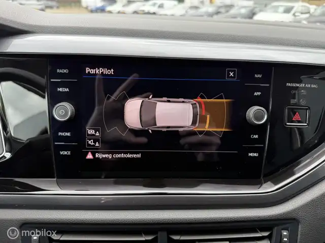 Volkswagen Polo view 17