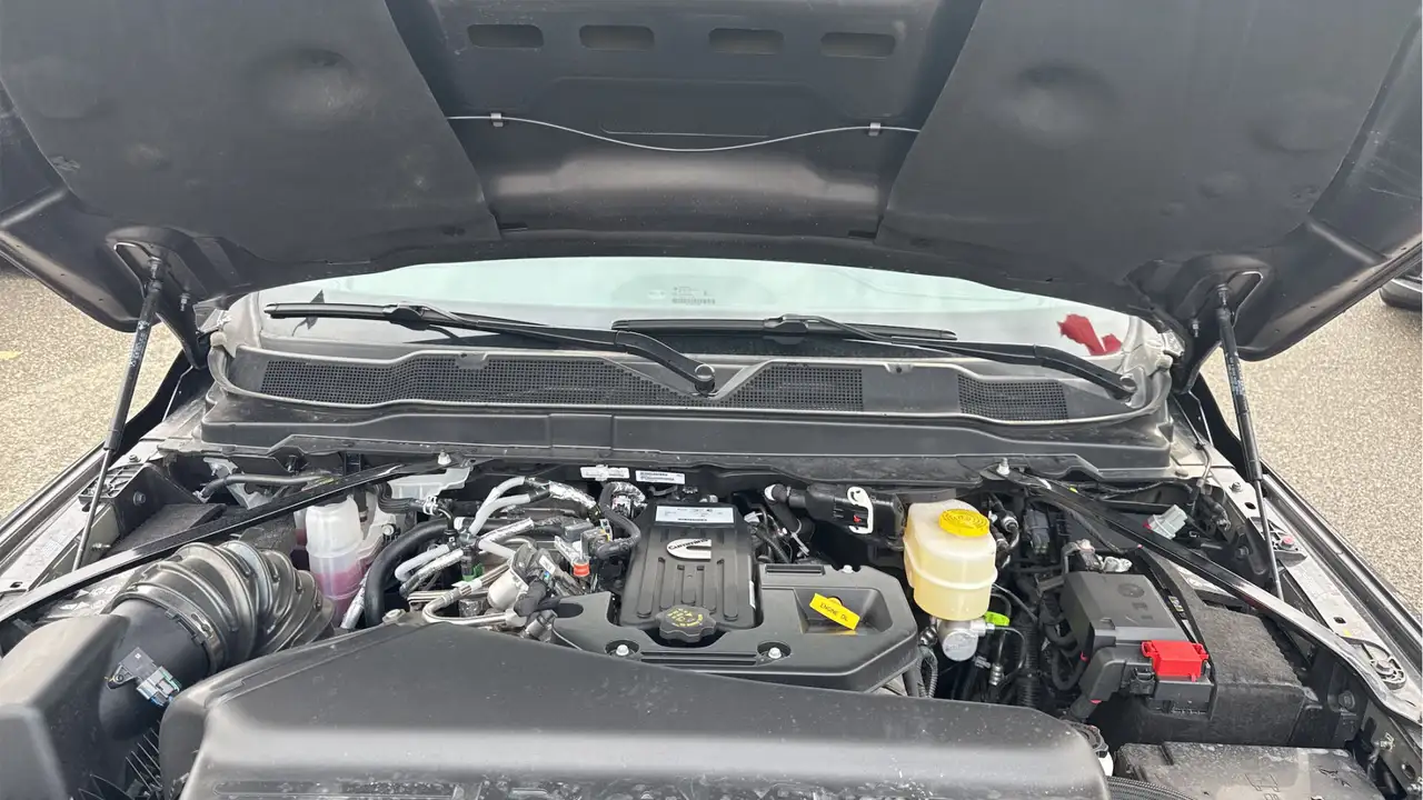 RAM 3500 снимка RAM 3500