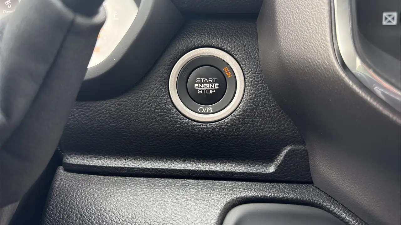 RAM 3500 снимка RAM 3500