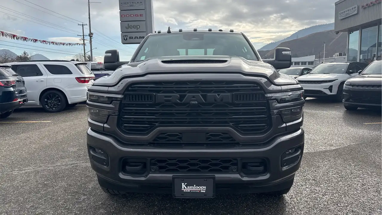 RAM 3500 снимка RAM 3500