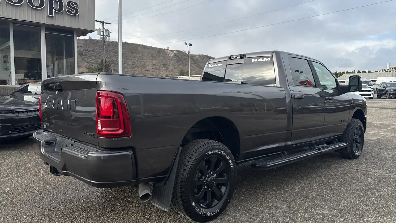 RAM 3500 снимка RAM 3500
