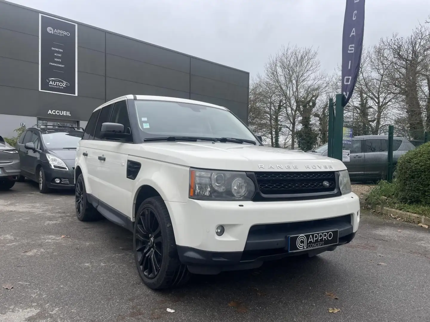 Land Rover Range Rover Sport Range Rover Sport 3.0 TD V6 - BVA  HSE PHASE 2 Blanc - 2