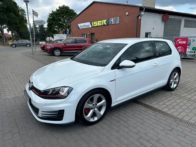 Volkswagen Golf GTI GTI 1 Halter ,46Tkm, Bi-Xenon, Navi
