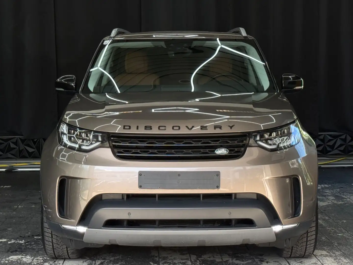 Land Rover Discovery 2,0 SD4 HSE / Top Austattung / Mega Zustand Silber - 2