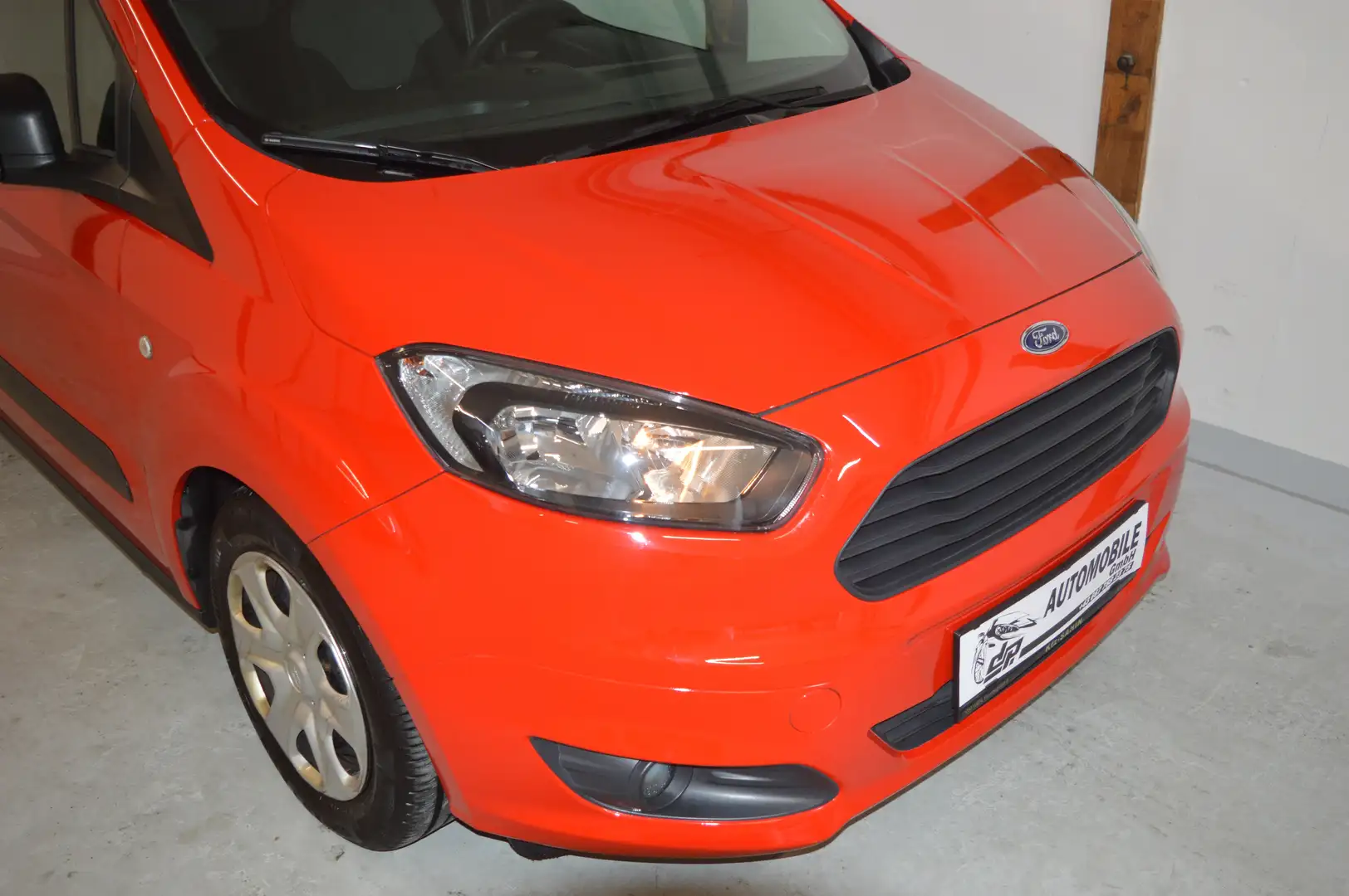 Ford Tourneo Courier 1,0 EcoBoost**1.Besitz**Zahnriemmen neu**Pickerl** Rojo - 2