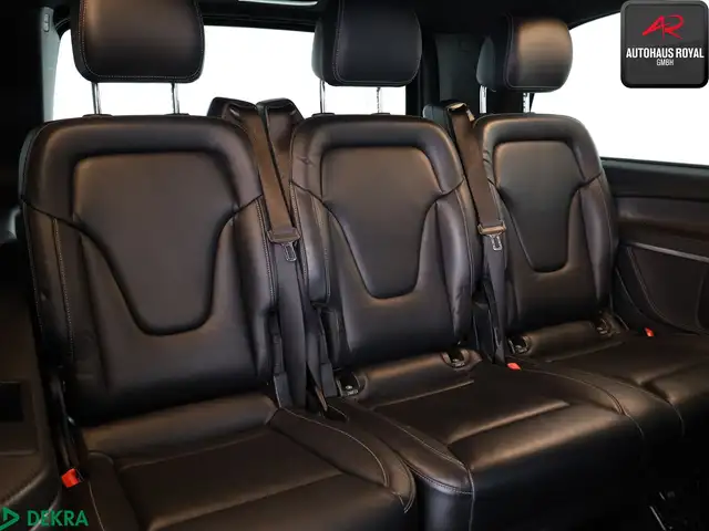 Mercedes-Benz V-Class view 14