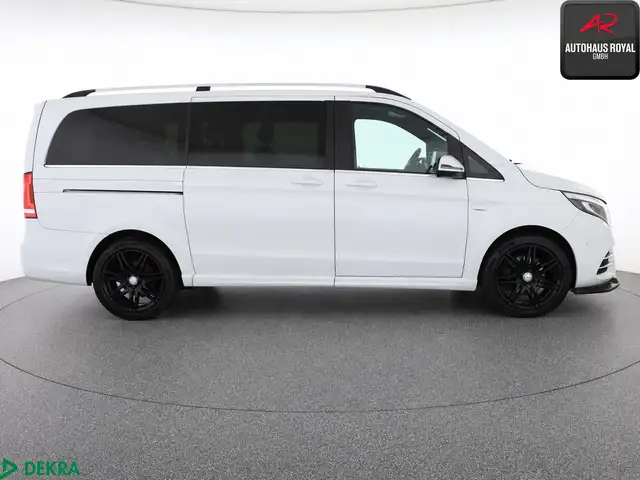 Mercedes-Benz V-Class view 6