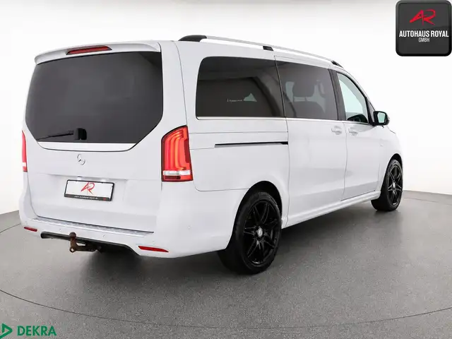 Mercedes-Benz V-Class view 5