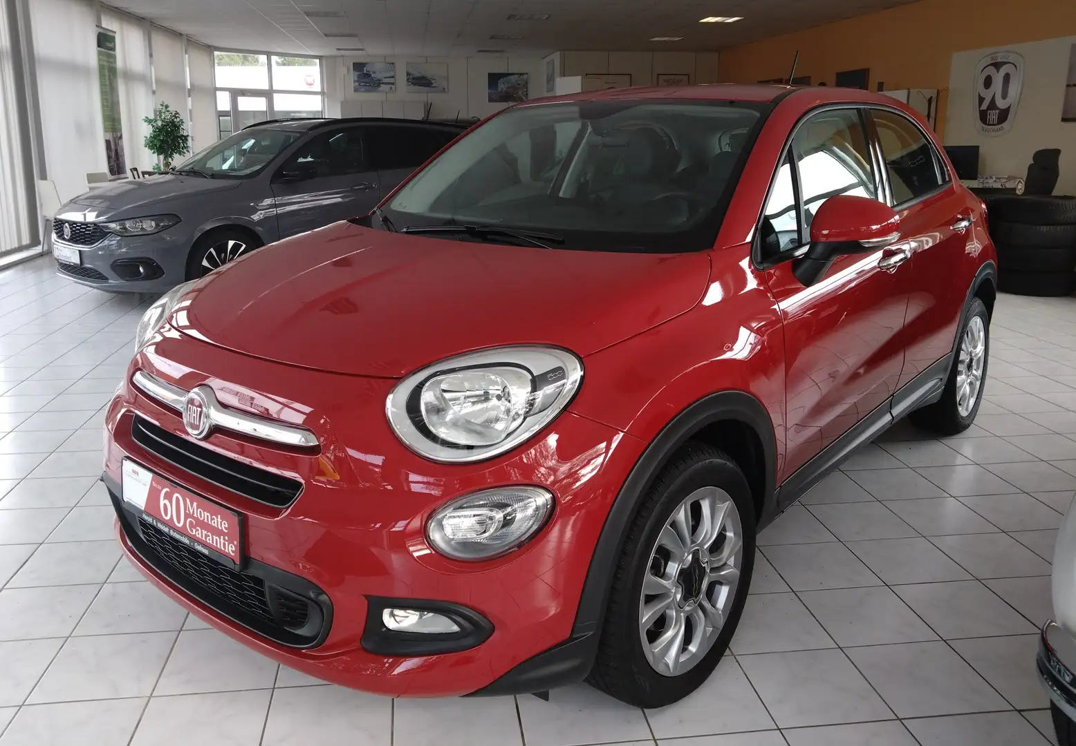 Fiat 500X 1.6 E-torQ WebEdition Radio Klima Tempomat Rot - 1