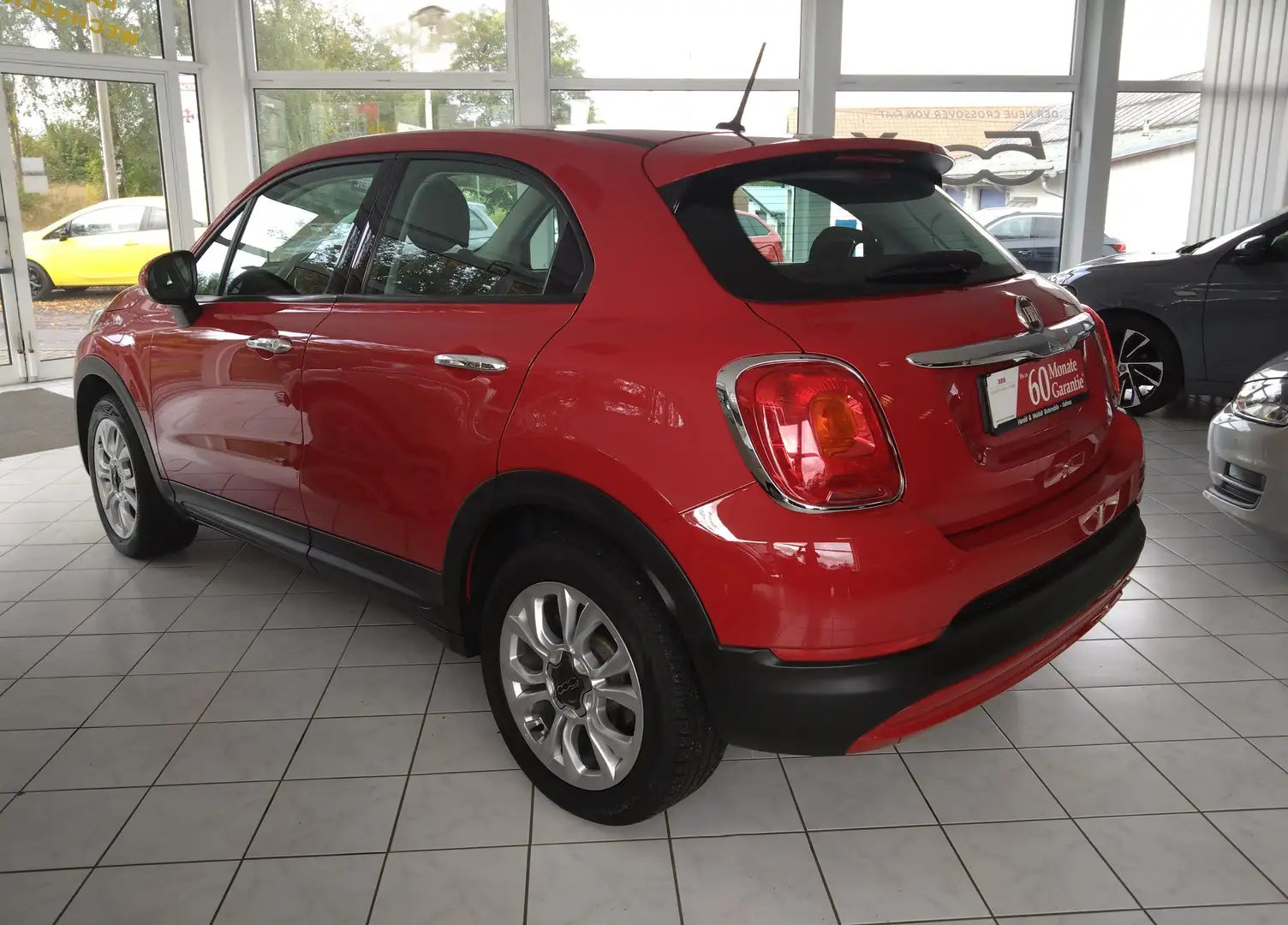 Fiat 500X 1.6 E-torQ WebEdition Radio Klima Tempomat Rot - 2