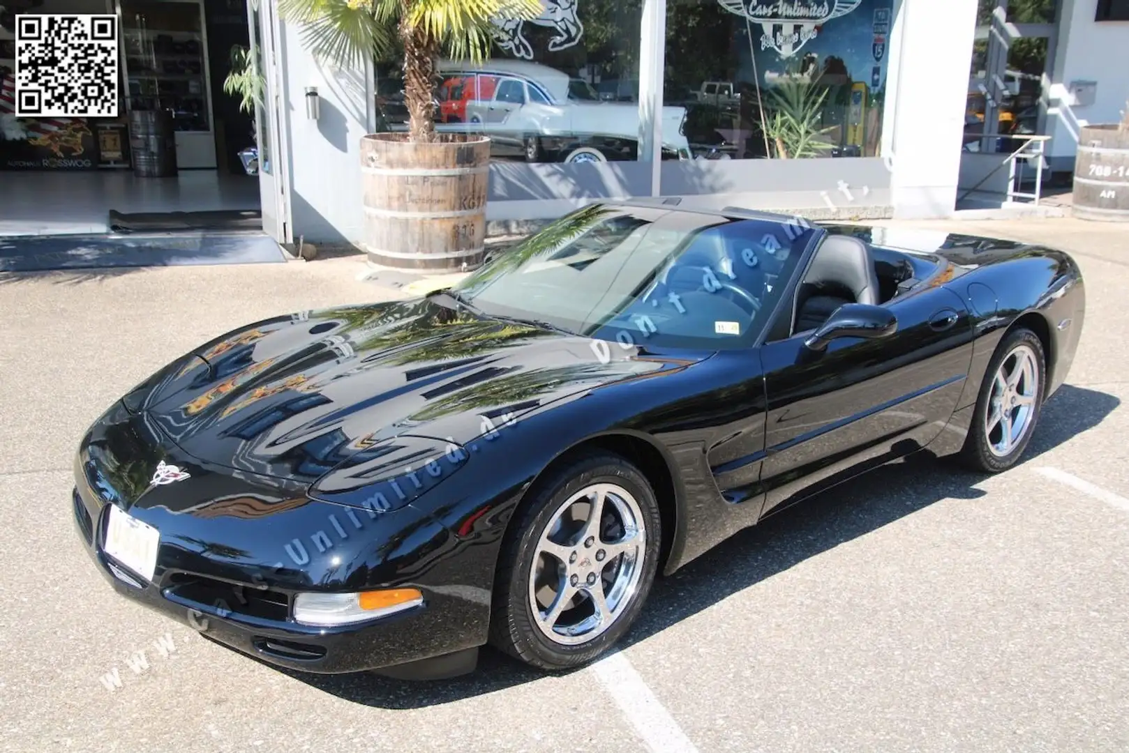 Corvette C5 5.7 Cabrio Autom. wenig Kilometer, wie Neu Schwarz - 1