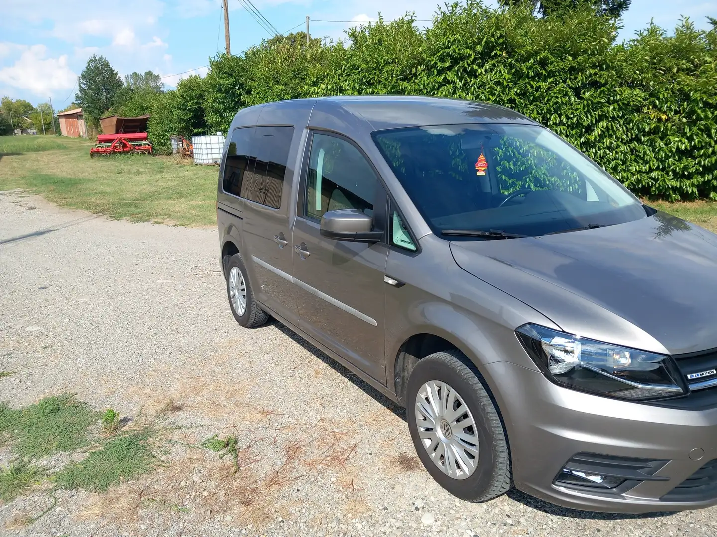 Volkswagen Caddy Trendline  plus - 2