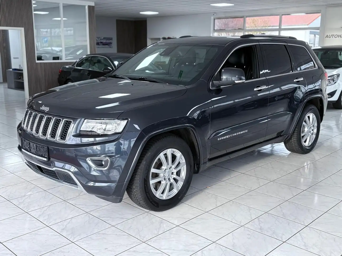 Jeep Grand Cherokee 3.0 Overl 4X4+Kamera+Navi+Keyless - 2