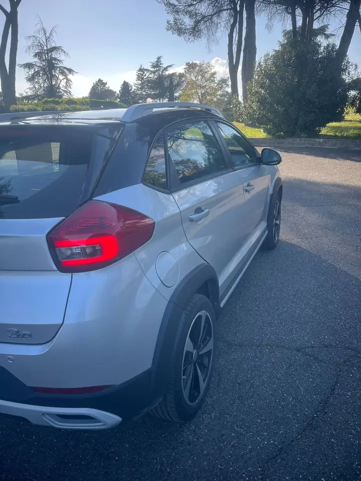 DR Automobiles DR3 2024