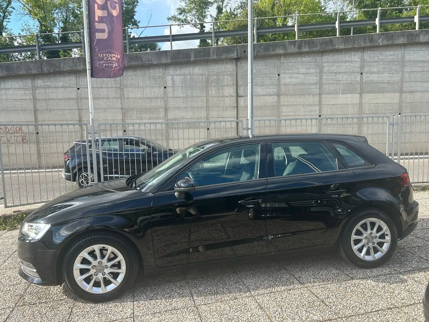 Audi A3 Sportback 2.0 tdi Business 150cv E6 Nero - 2