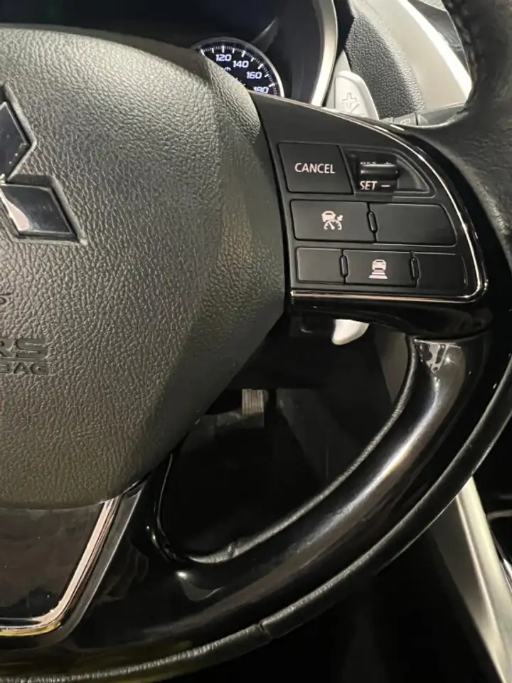 Mitsubishi Eclipse Cross photo Mitsubishi Eclipse Cross