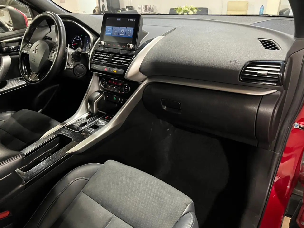 Mitsubishi Eclipse Cross photo Mitsubishi Eclipse Cross