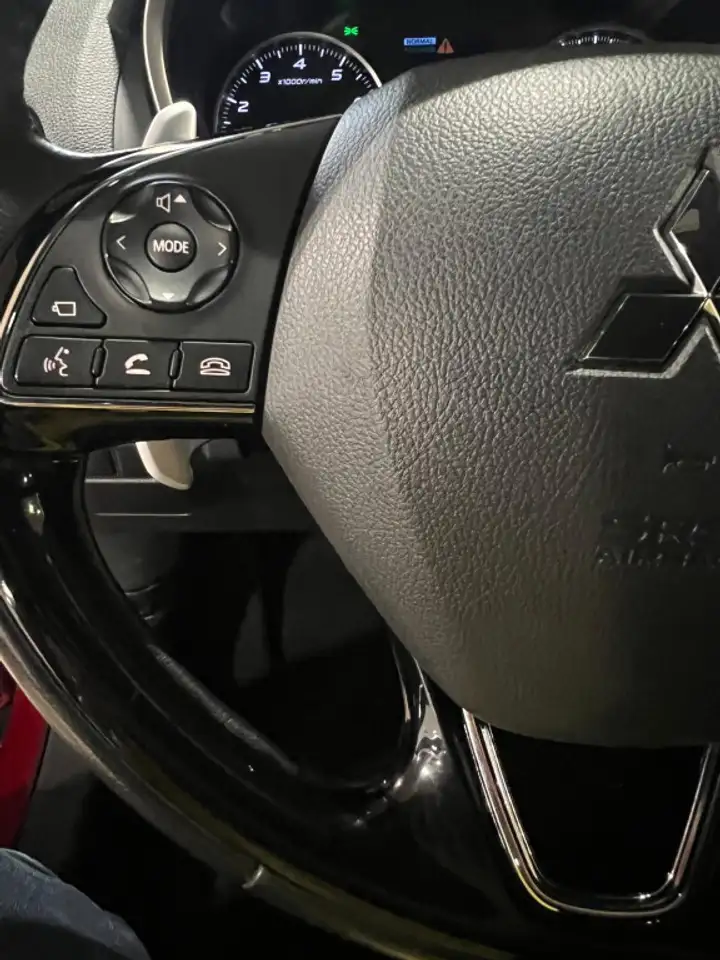 Mitsubishi Eclipse Cross photo Mitsubishi Eclipse Cross