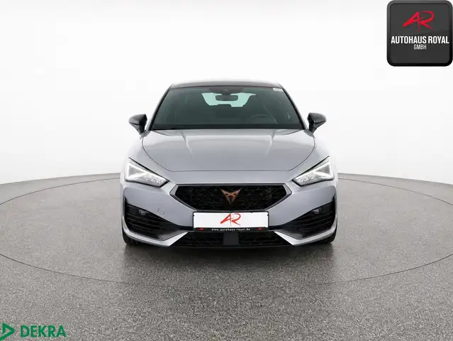 CUPRA Leon view 8