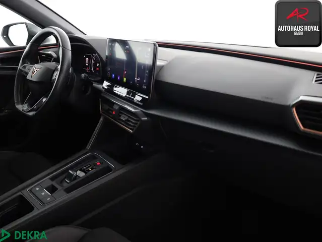 CUPRA Leon view 11