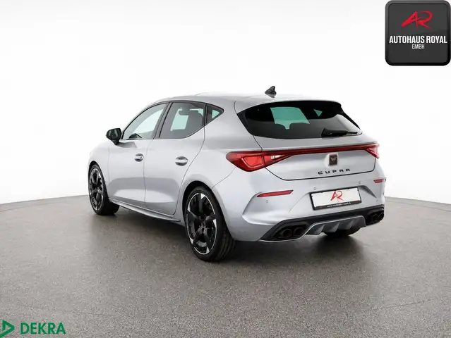CUPRA Leon view 3