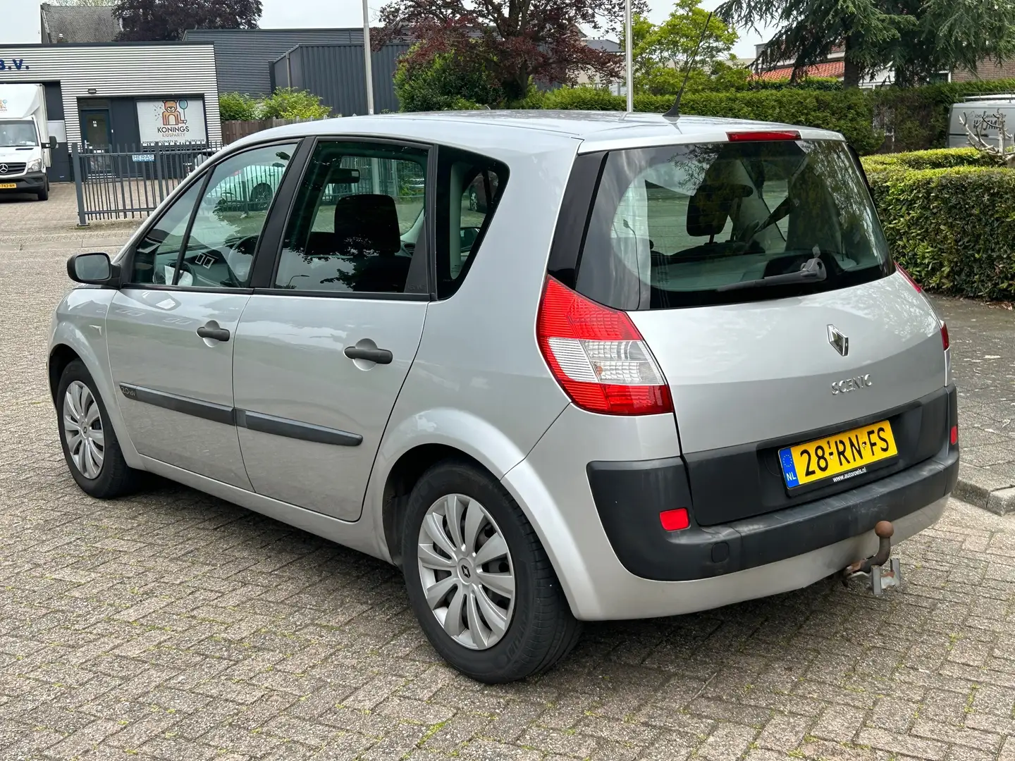 Renault Scenic 2.0-16V Expression Luxe automaat! Airco! Nieuwe di Zilver - 2