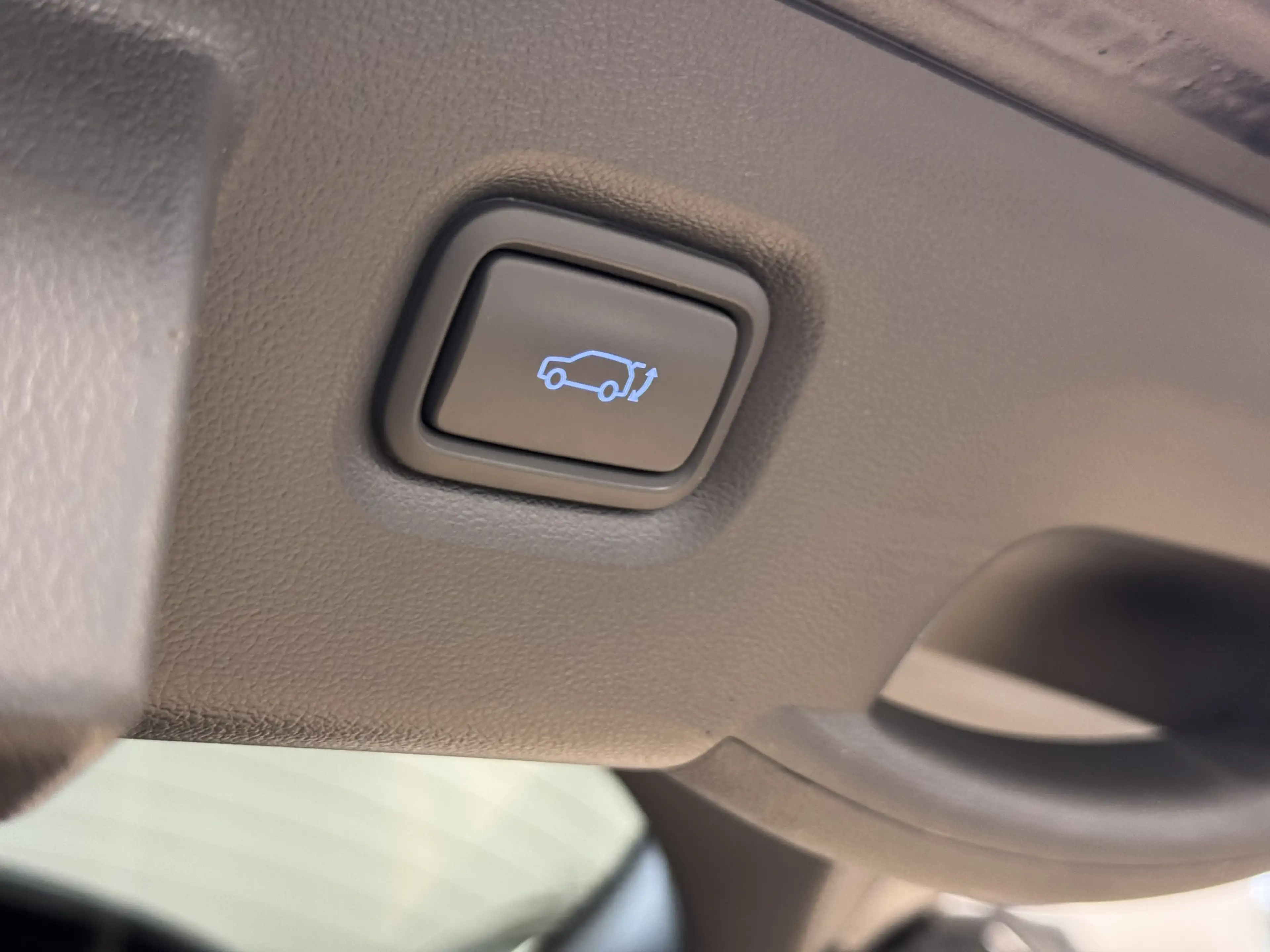 Hyundai IONIQ 5 Uniq 4WD Pano*HUD*Leder*360°Cam*Bose*AHK — photo 9