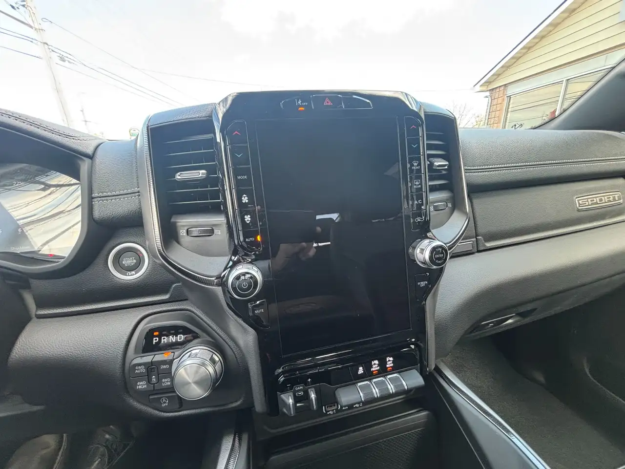 RAM 1500 fotografie RAM 1500