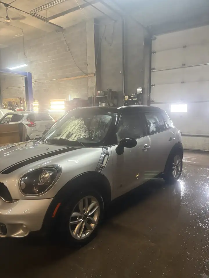 MINI Cooper S Countryman снимка MINI Cooper S Countryman