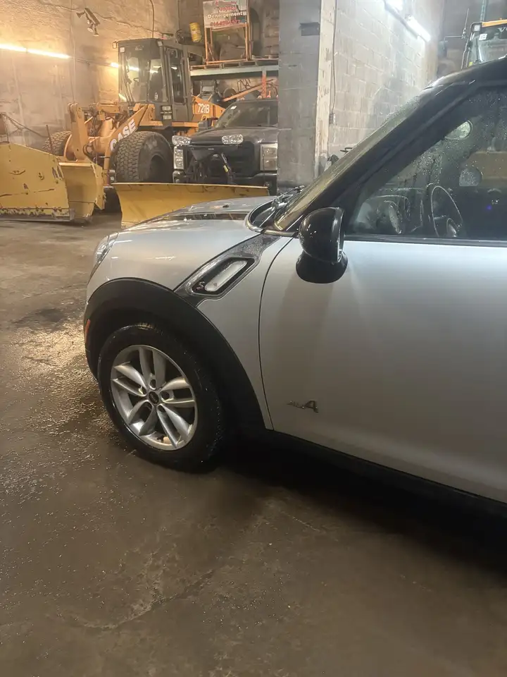 MINI Cooper S Countryman снимка MINI Cooper S Countryman