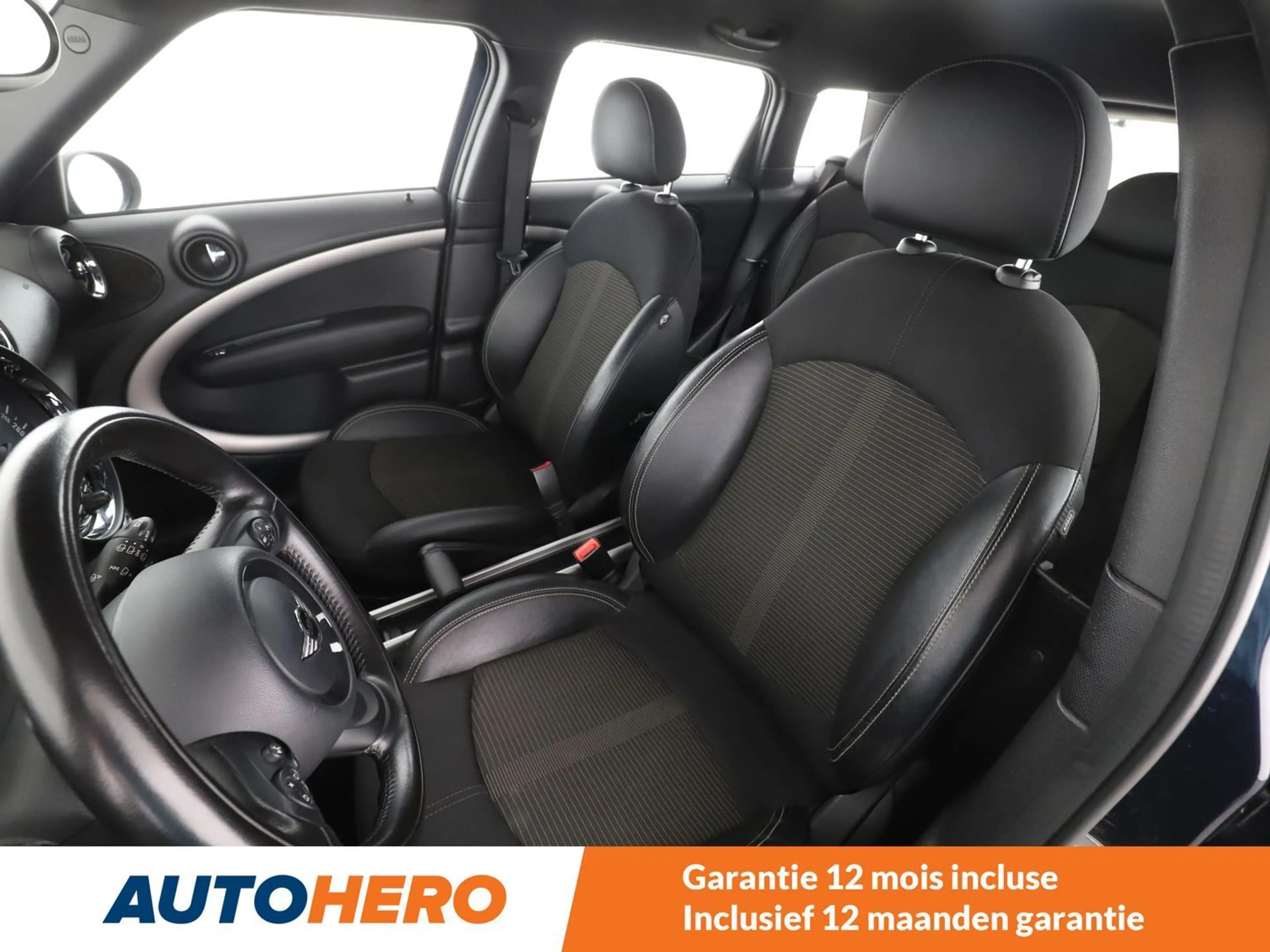 MINI One Countryman One — photo 11