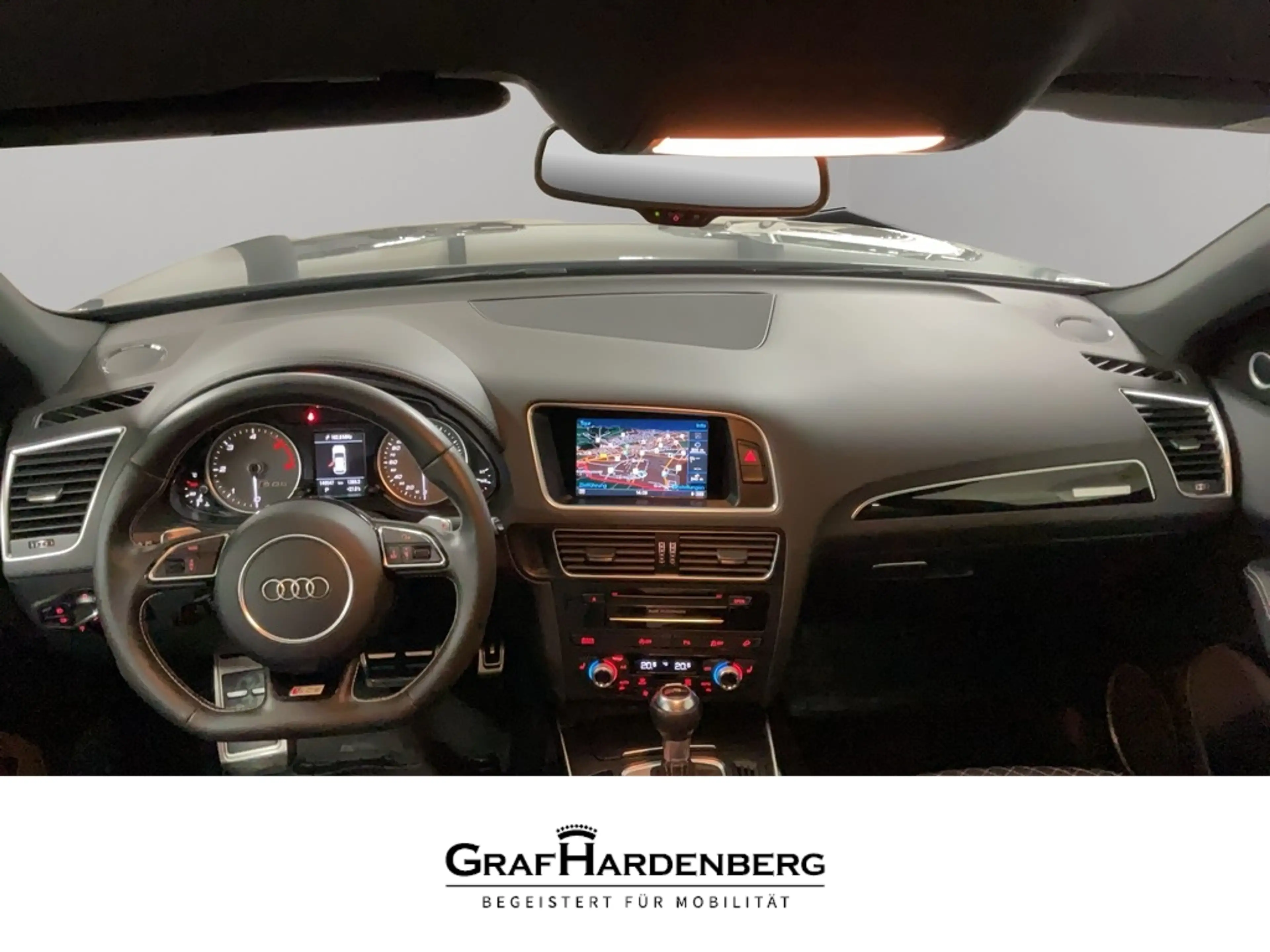 Audi SQ5 quattro plus 3.0 TDI StandHZG AHK Navi Leder ACC K — photo 10