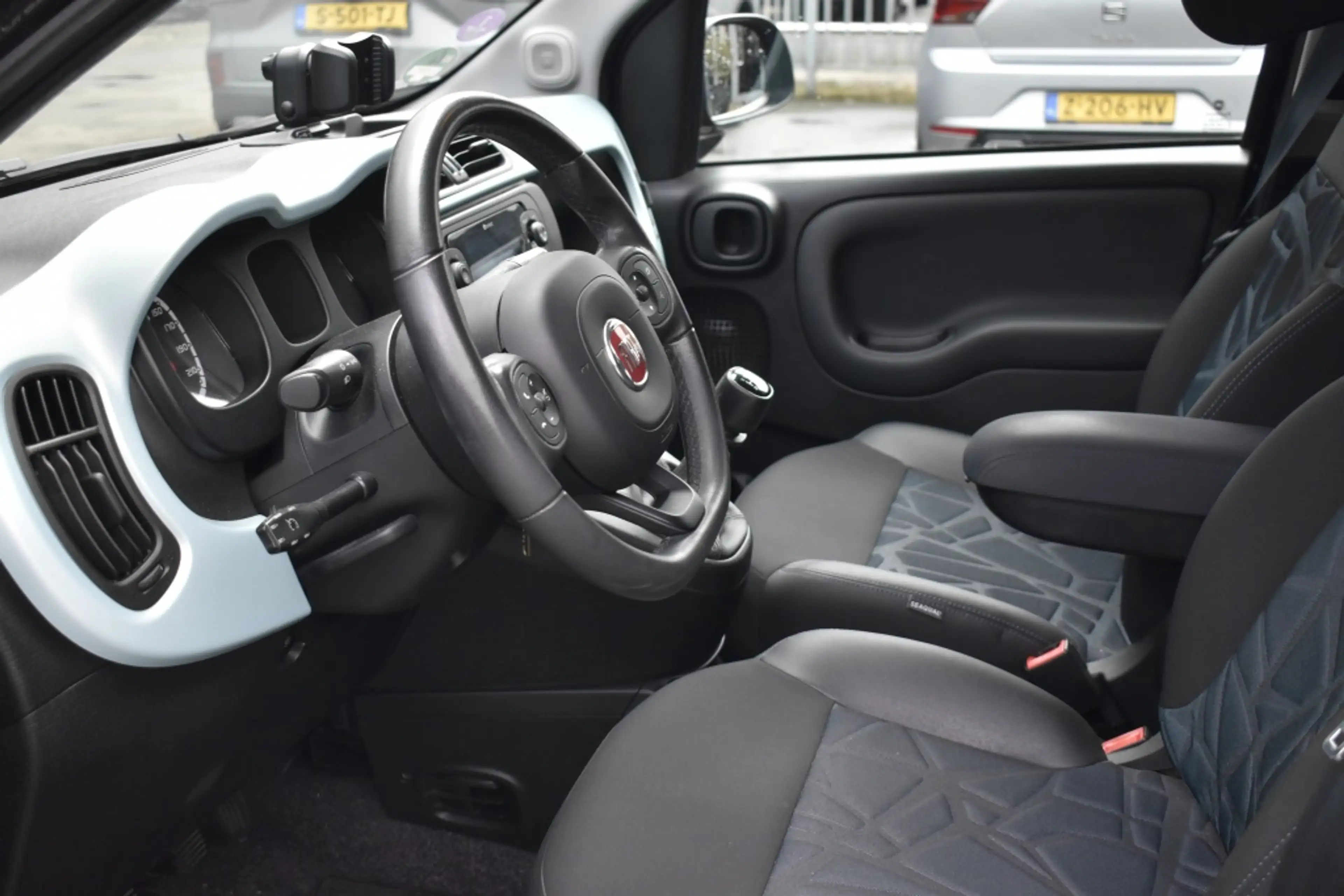 Fiat Panda 1.0 Hybr. Launch Ed. — photo 9