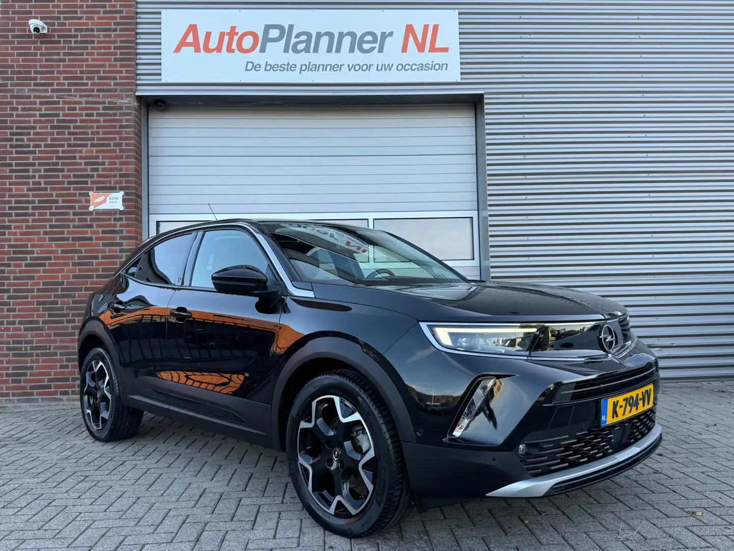 Opel Mokka-E Ultimate 50-kWh! Camera! Navi! Virtual! Schwarz - 1