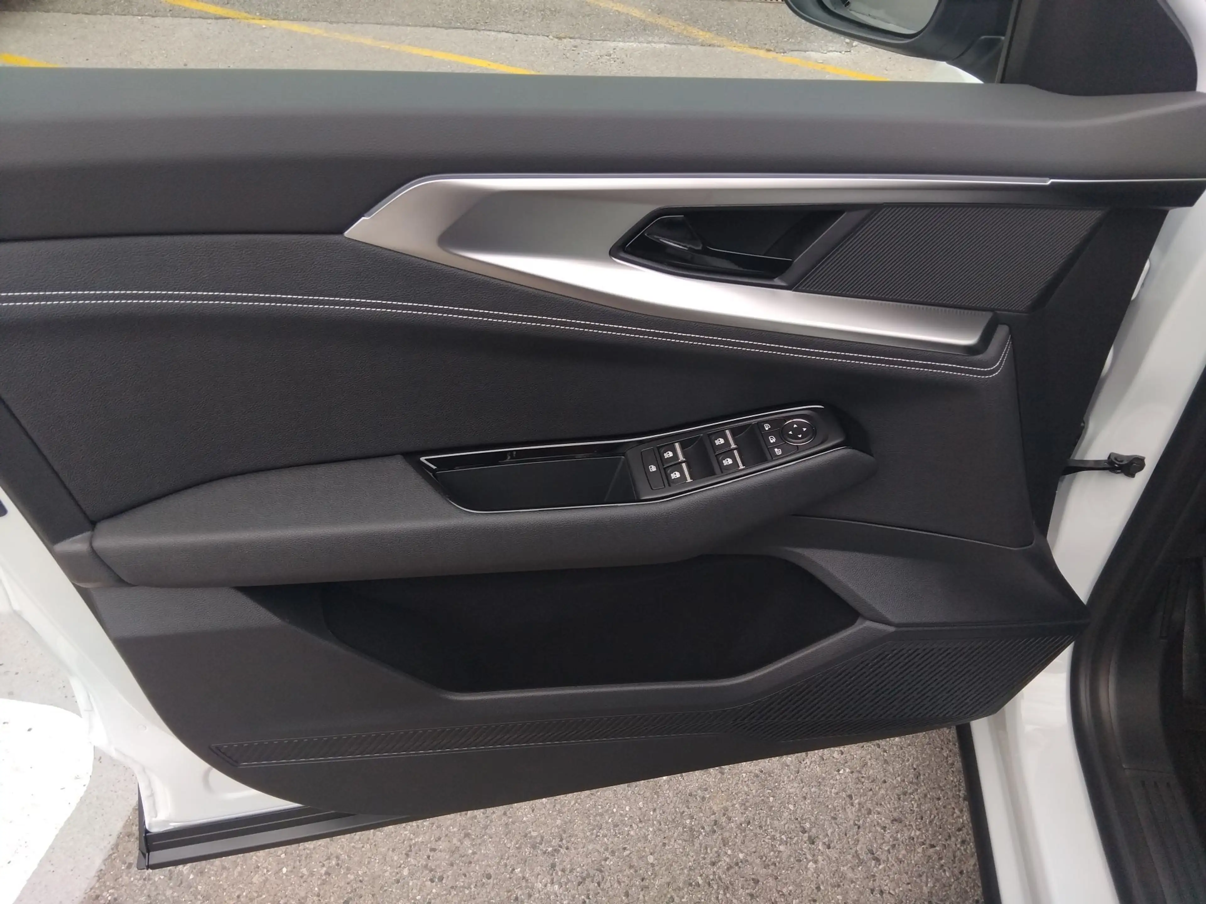 Renault Rafale RAFALE Techno Full Hybrid E-Tech 200 (MY26) — photo 13
