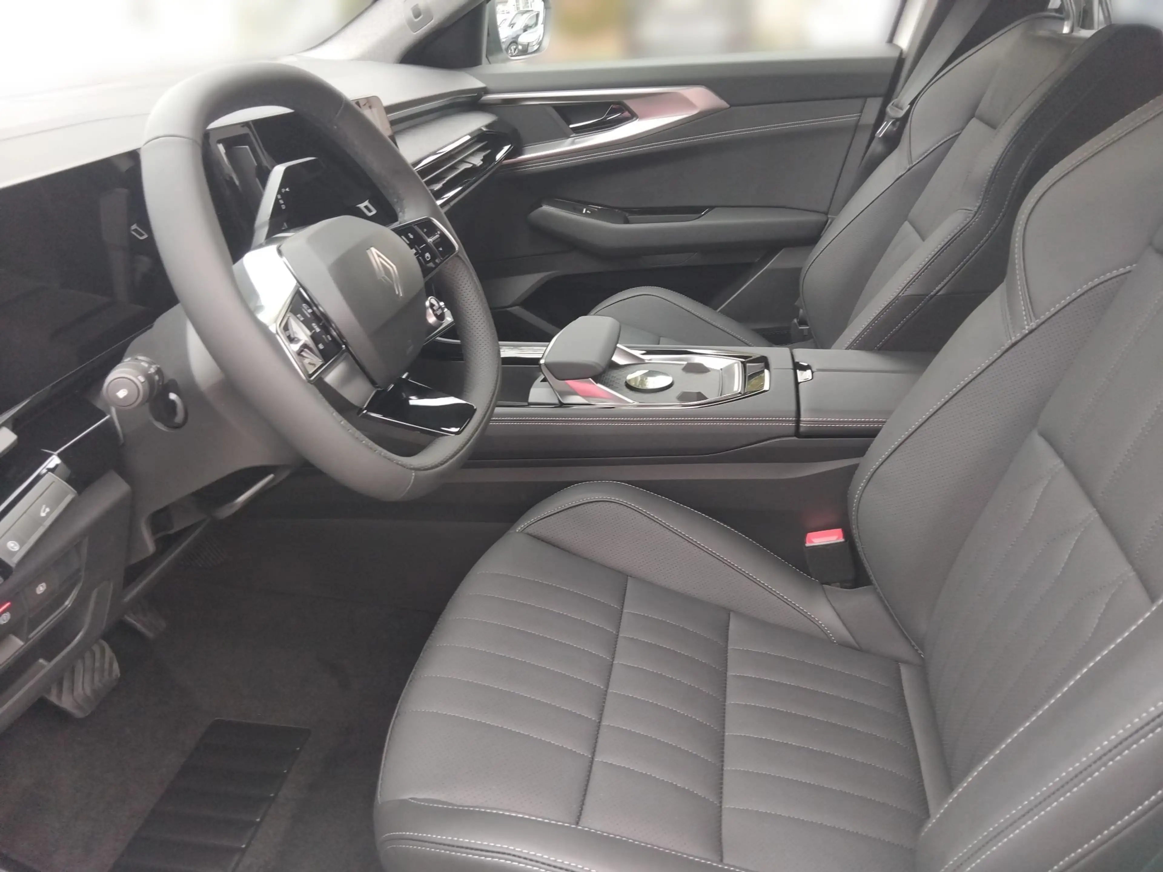 Renault Rafale RAFALE Techno Full Hybrid E-Tech 200 (MY26) — photo 12