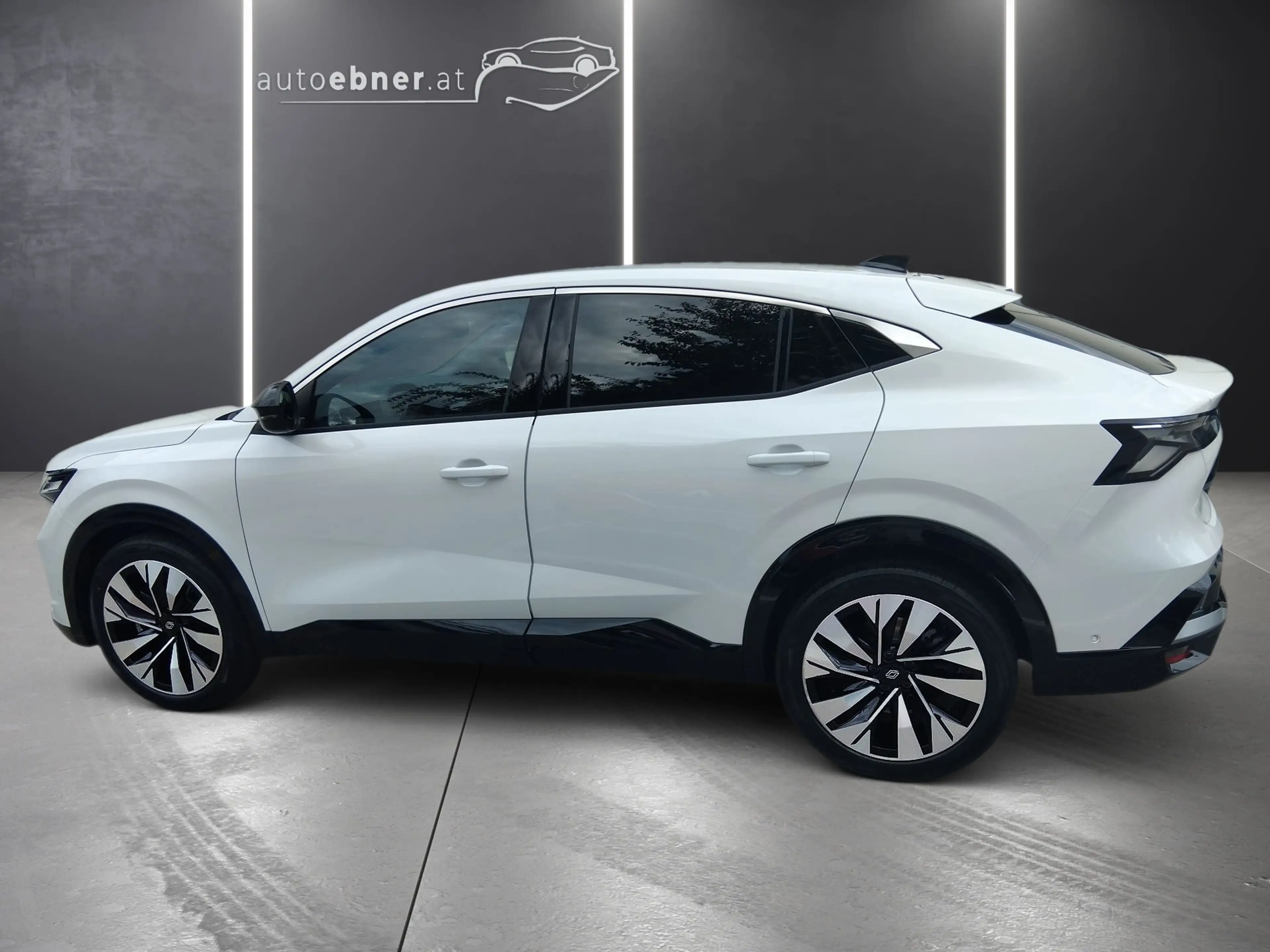 Renault Rafale RAFALE Techno Full Hybrid E-Tech 200 (MY26) — photo 8