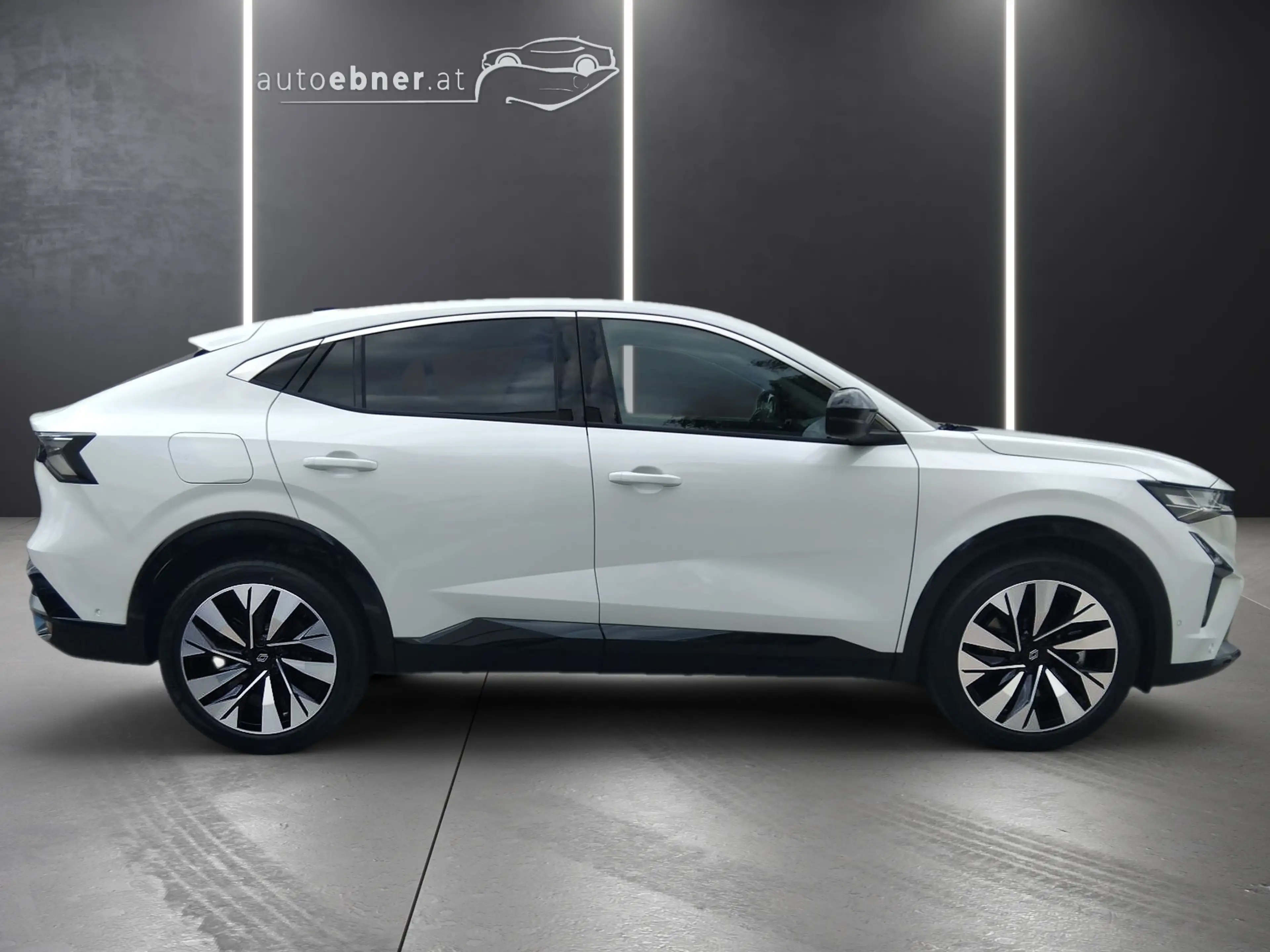 Renault Rafale RAFALE Techno Full Hybrid E-Tech 200 (MY26) — photo 4