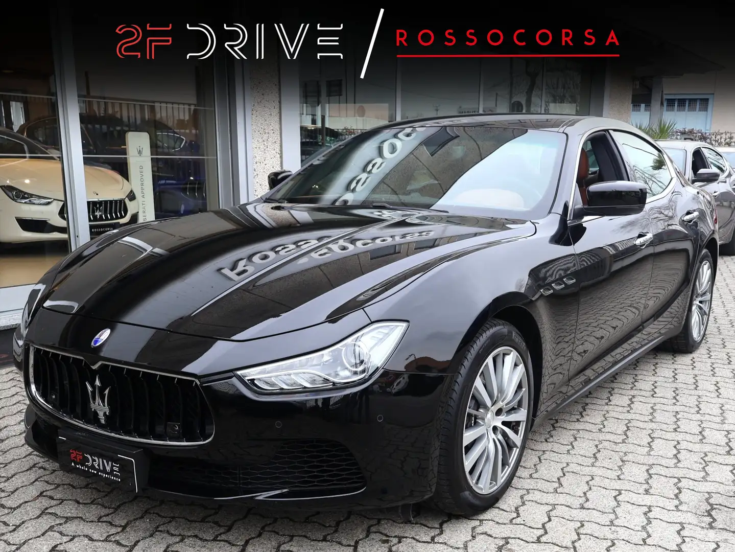Maserati Ghibli V6 330 CV Fekete - 1