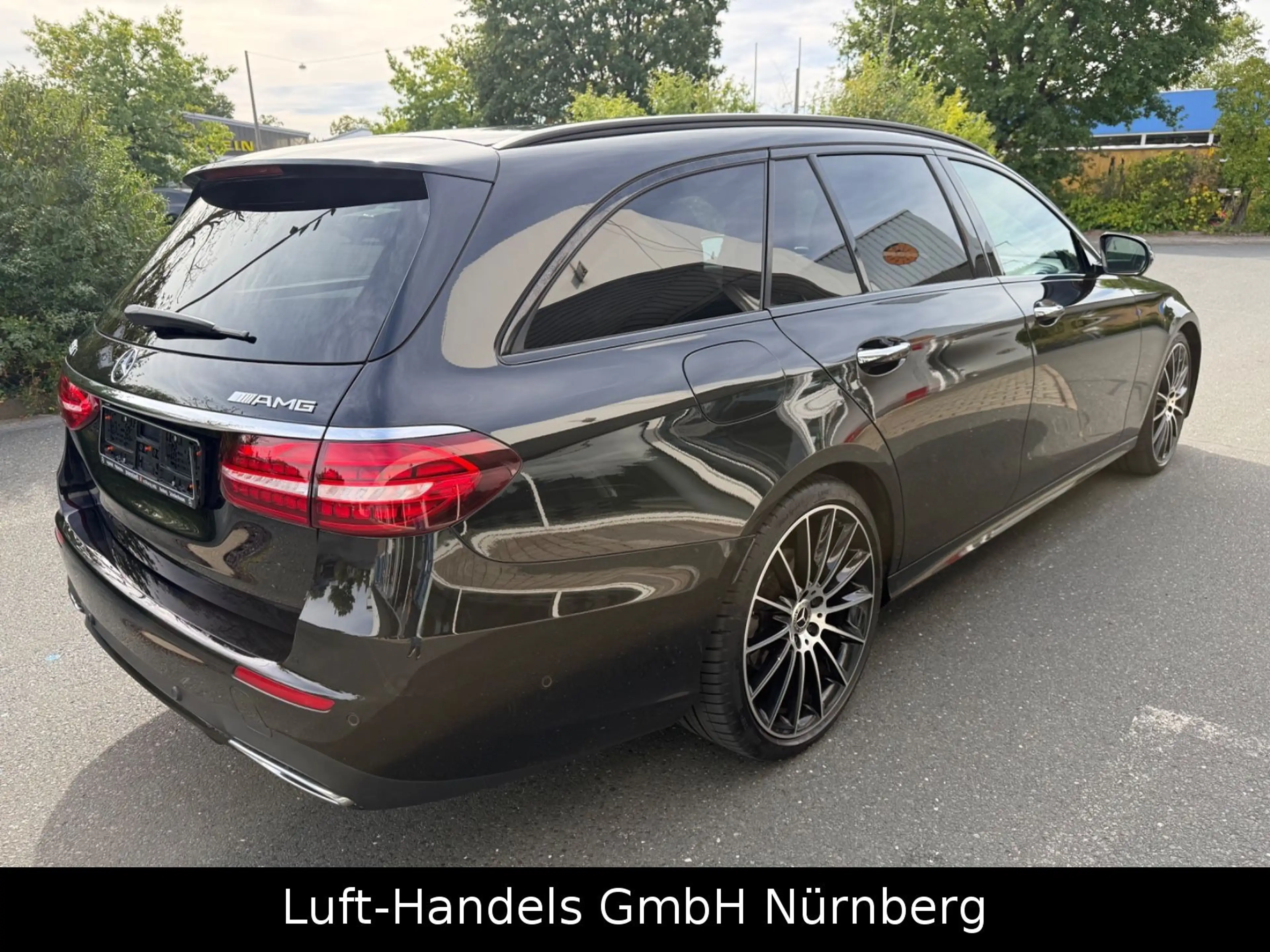 Mercedes-Benz E 220 d E T-Modell AMG-Line Night-Paket Virtual — photo 5