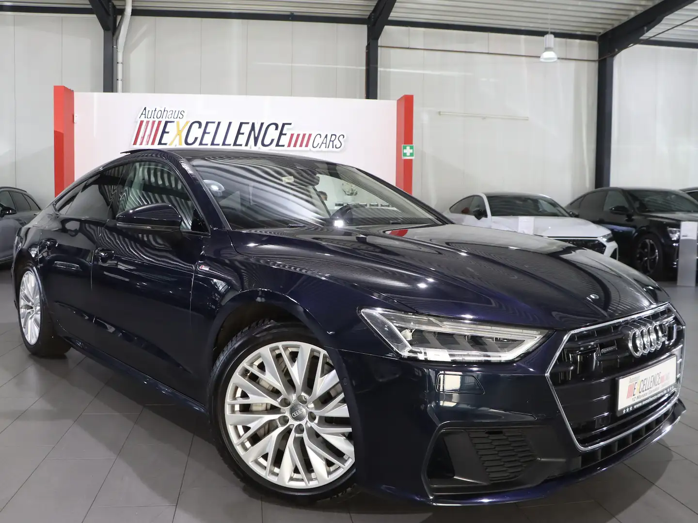 Audi A7 Sportback 55 TFSI QUATTRO S-LINE / PANORAMA Blau - 2