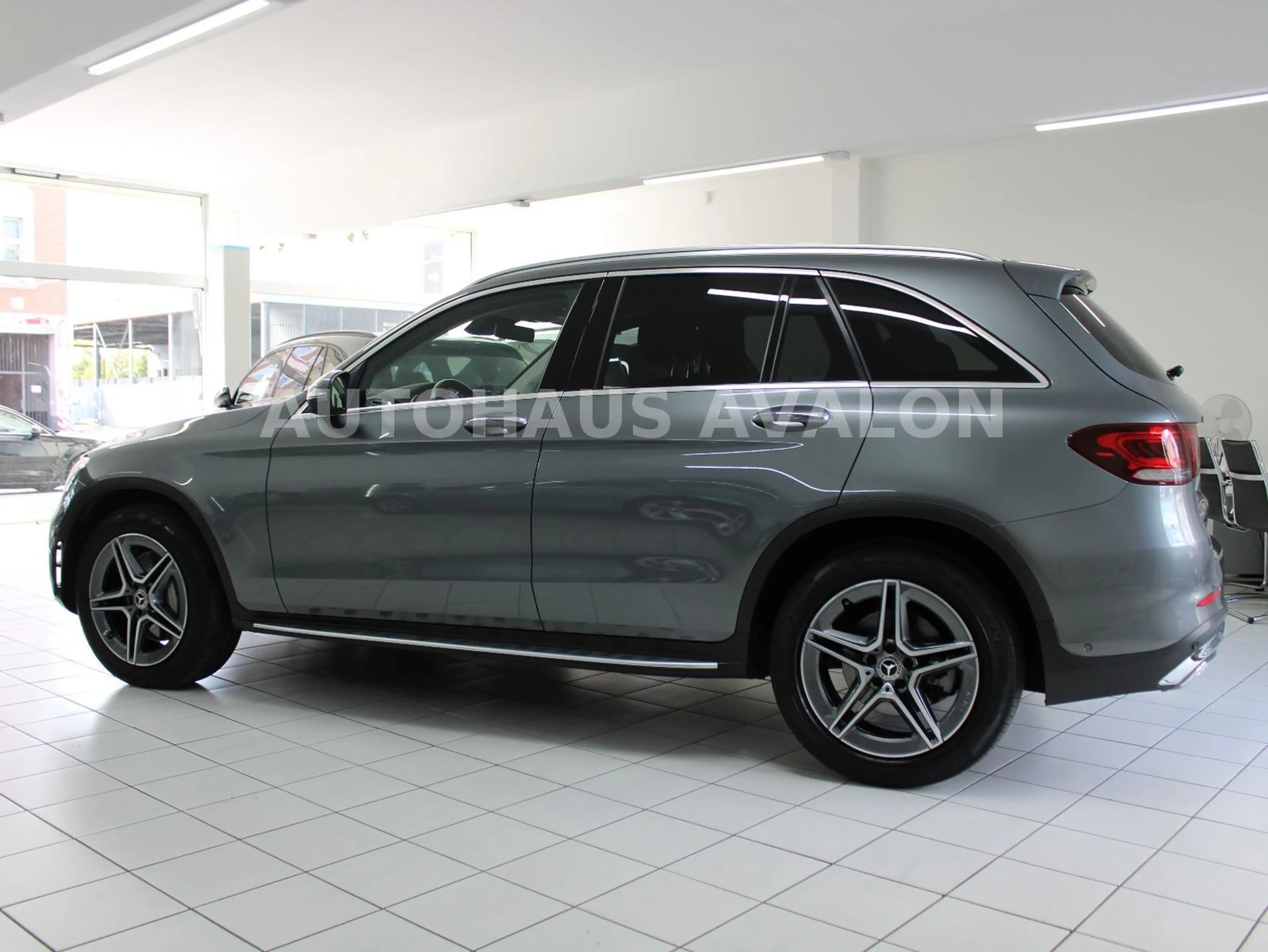 Mercedes-Benz GLC 400 d 4M AMG*AIRM~PANO~STANDHZ~AHK~BURM~MEM — photo 7
