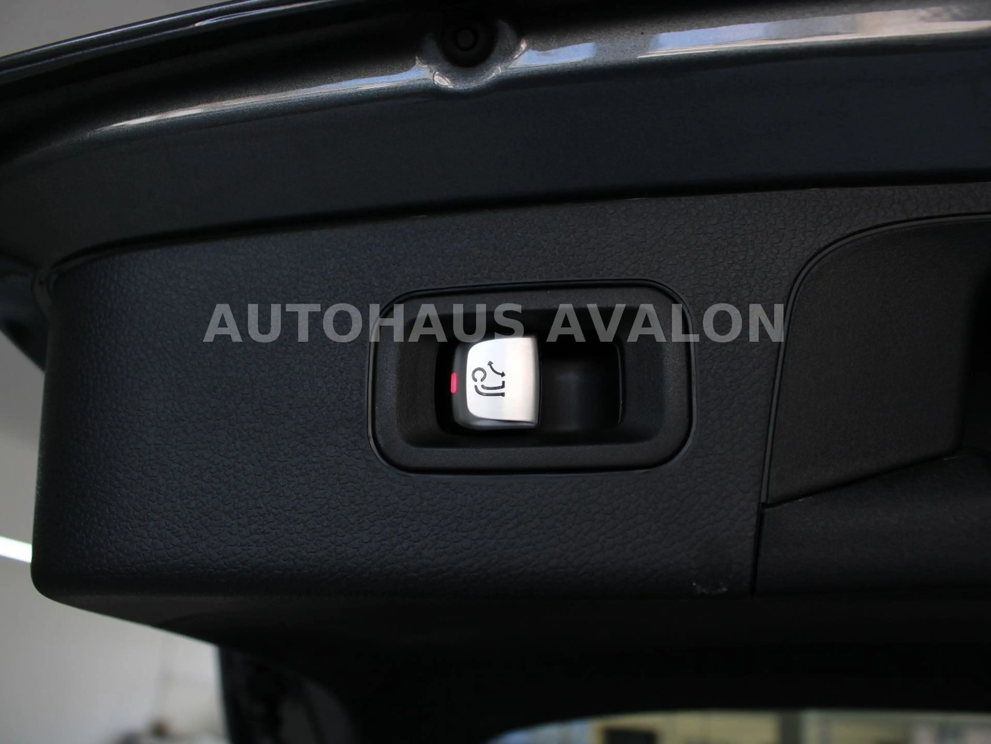 Mercedes-Benz GLC 400 d 4M AMG*AIRM~PANO~STANDHZ~AHK~BURM~MEM — photo 14
