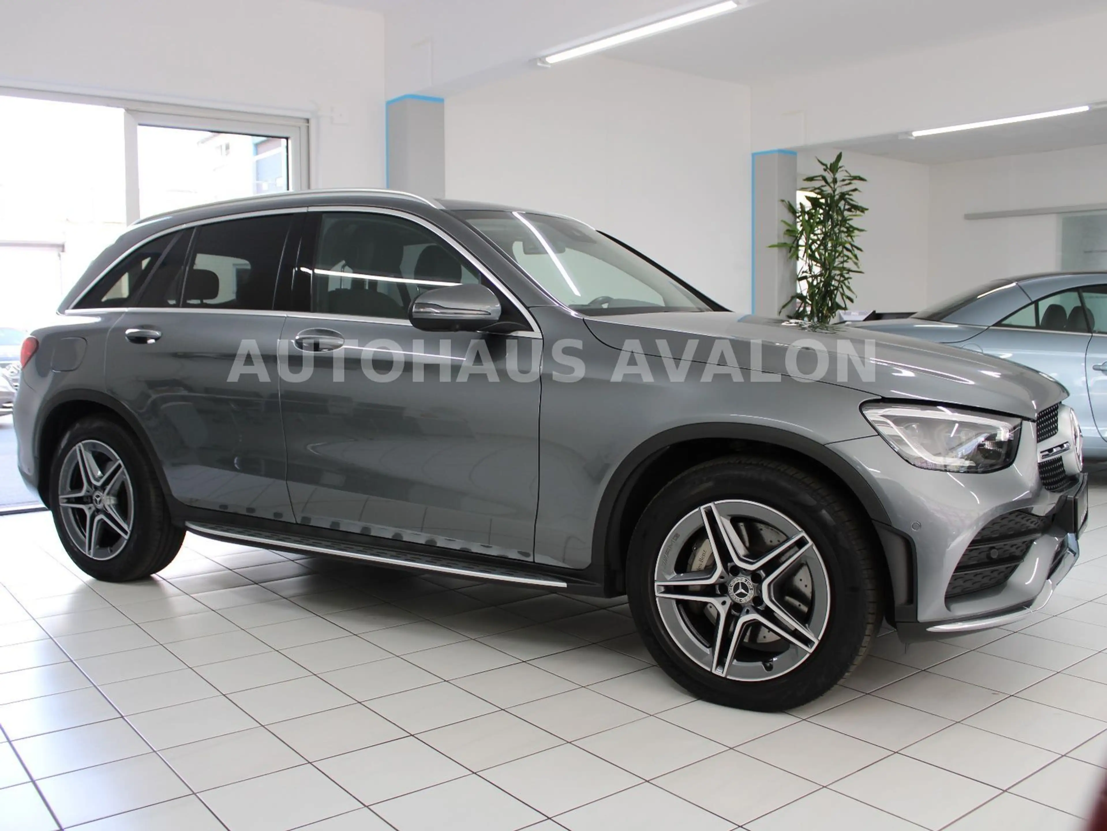 Mercedes-Benz GLC 400 d 4M AMG*AIRM~PANO~STANDHZ~AHK~BURM~MEM — photo 4