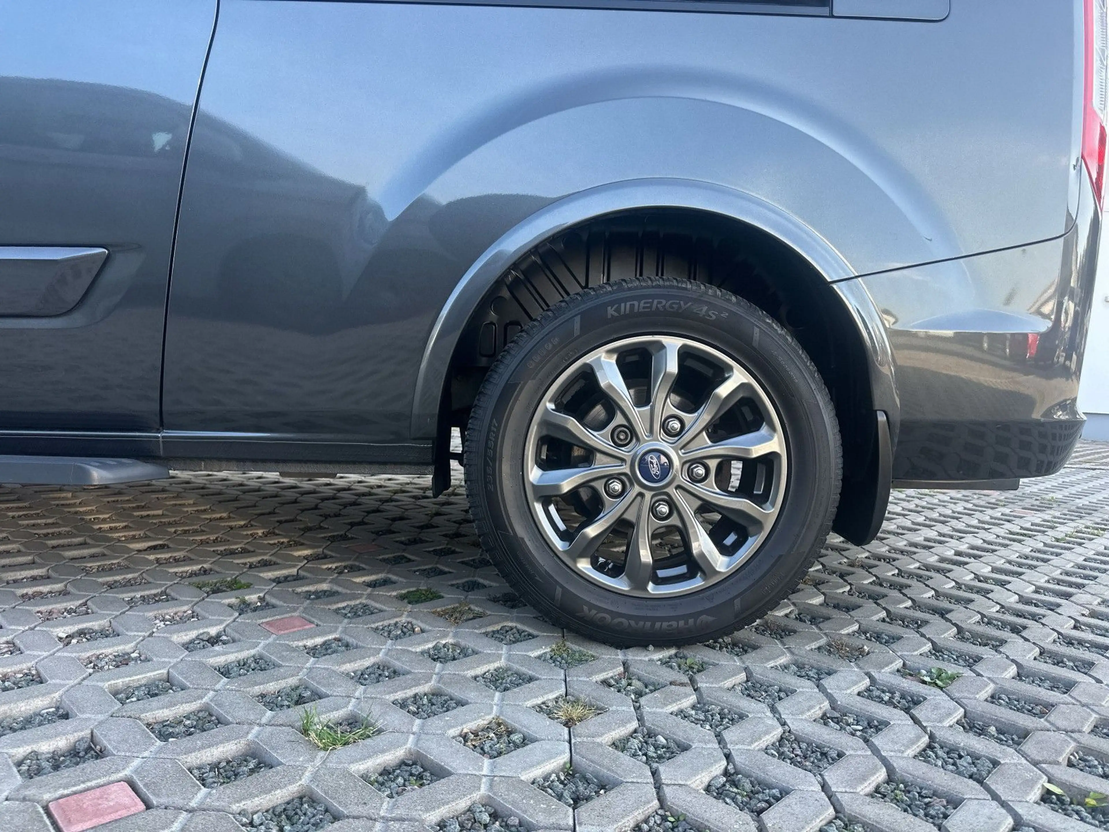 Ford Transit Custom 310 L2 Tourneo Titanium — photo 6