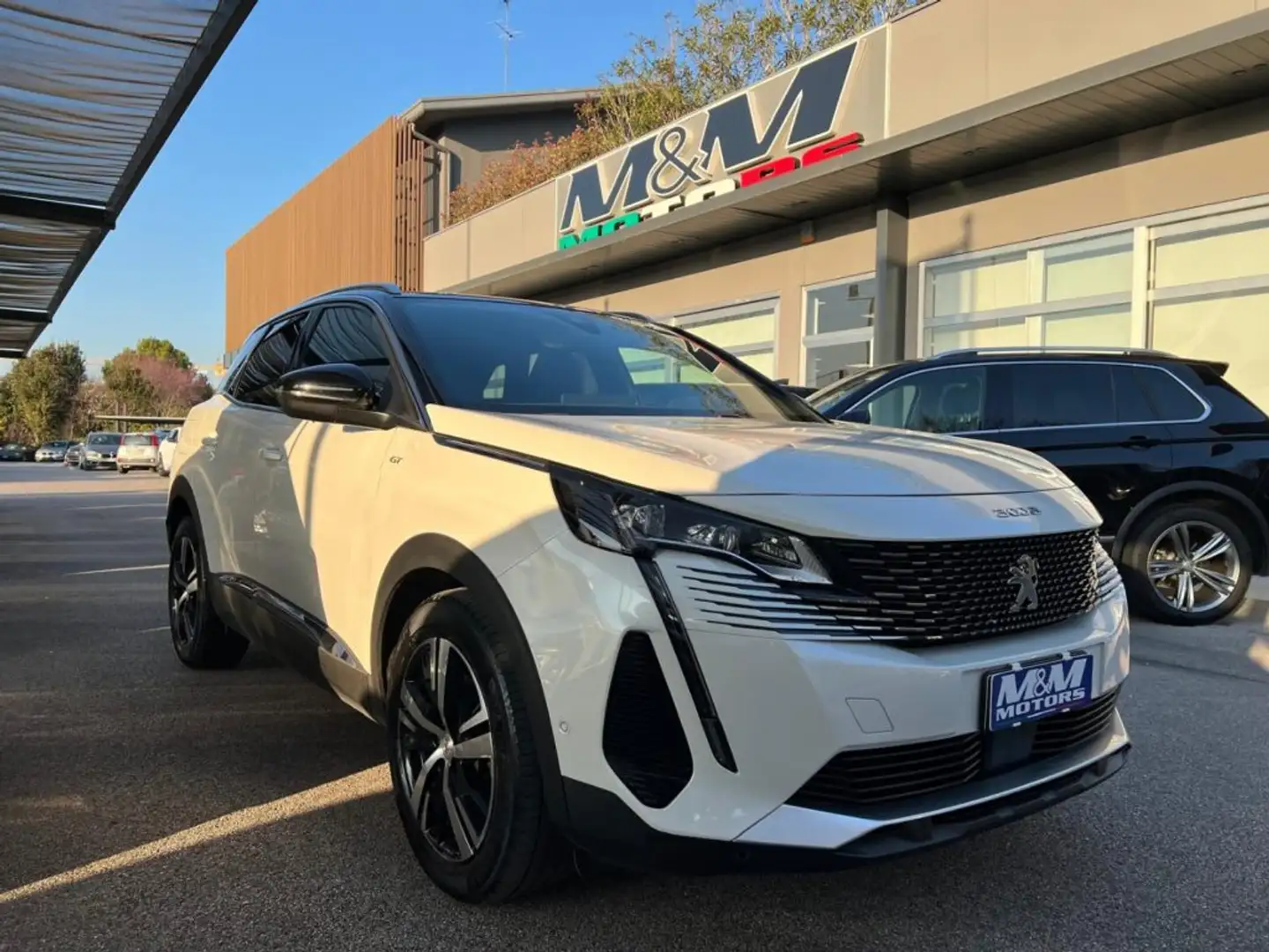 Peugeot 3008 BlueHDi 130 S&S EAT8 GT Weiß - 1